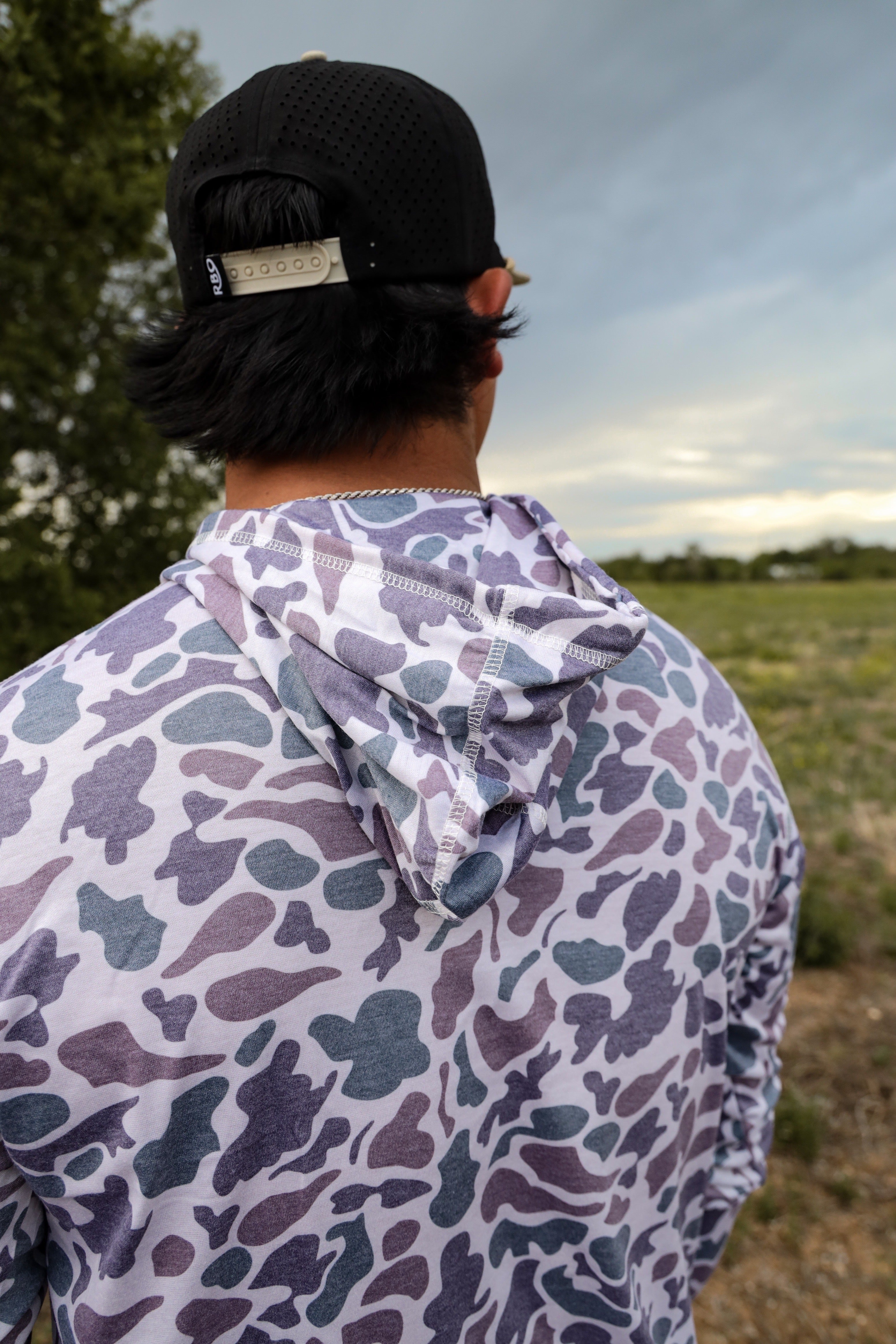 The Dust Trail Tech Pullover